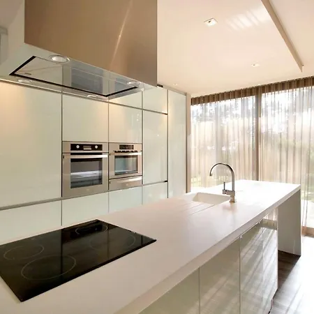 Villa R. Artur Aires