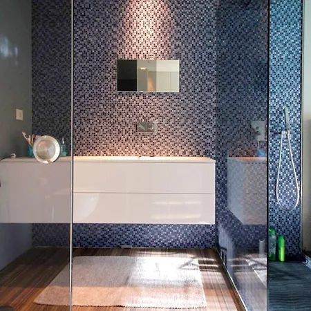 R. Artur Aires Villa